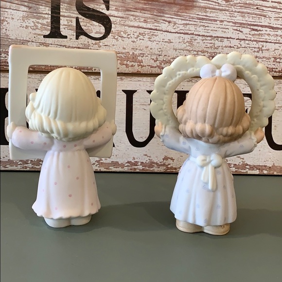 Precious Moment Club Figurines - Picture 2 of 6